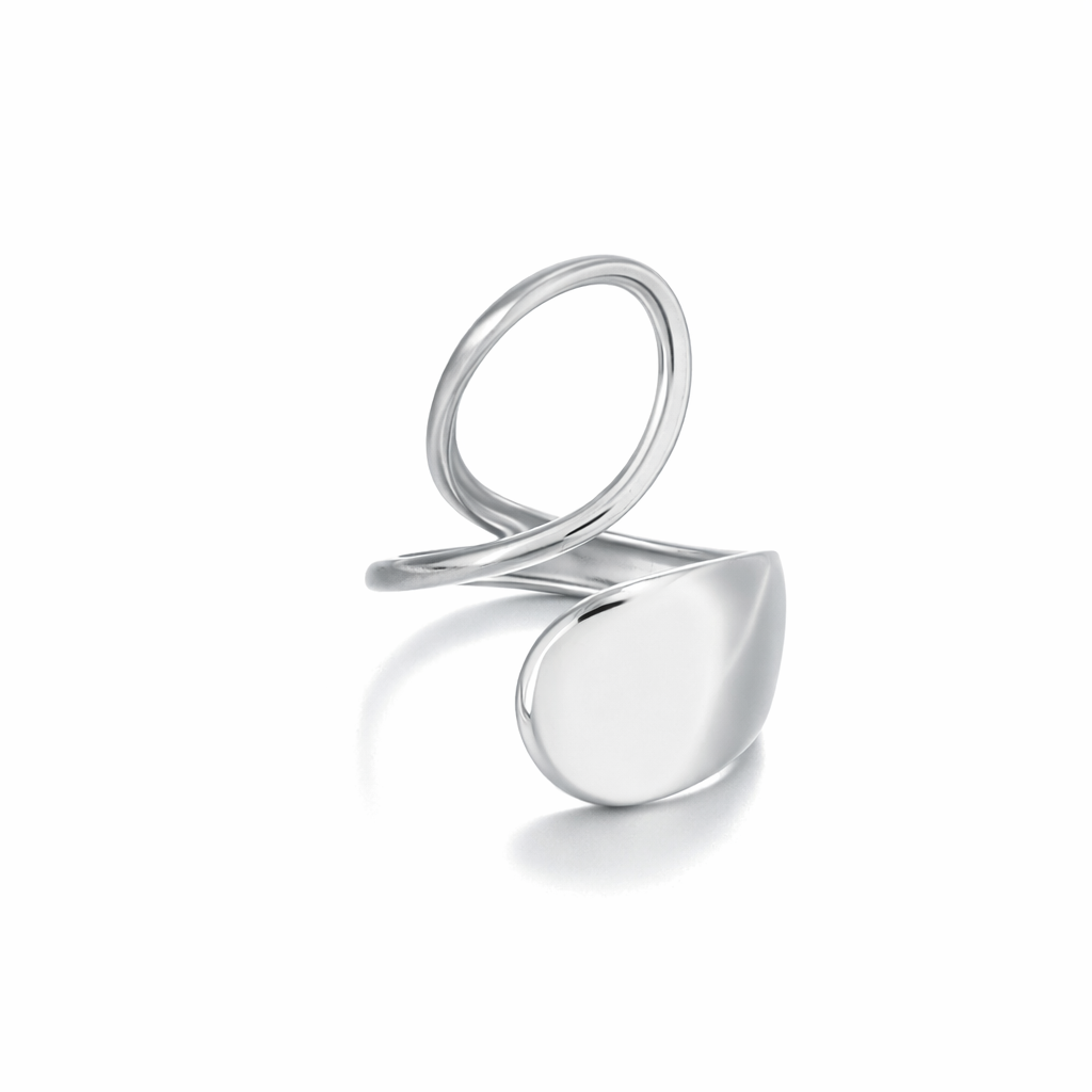 Oval Style Ring Gold / Silver