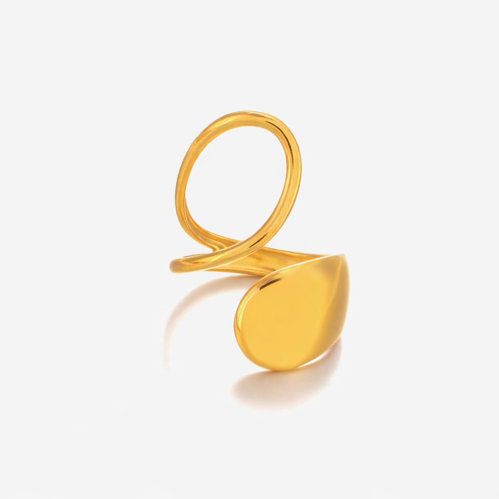 Oval Style Ring Gold / Silver