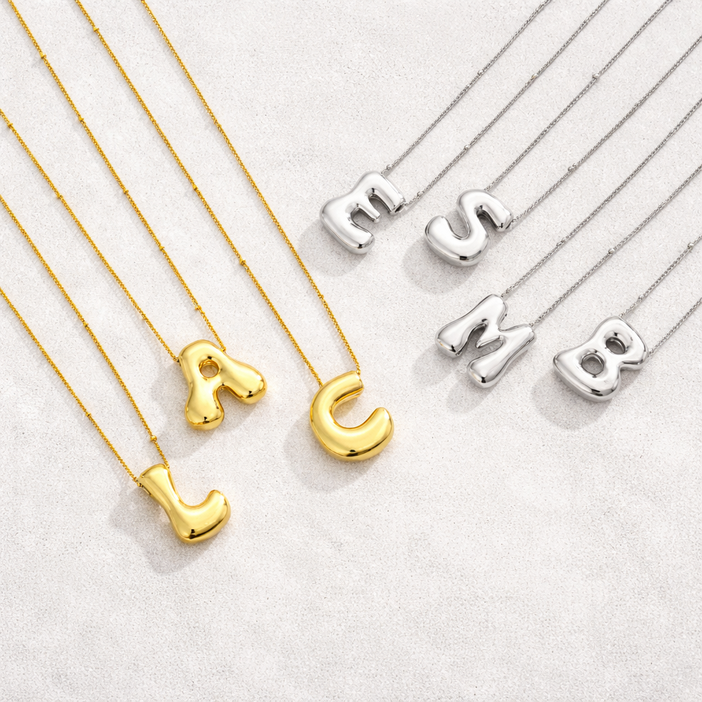 Bubble Letter (S) Necklace Gold / Silver