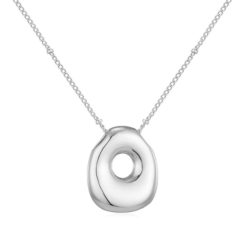Bubble Letter (O) Necklace SIlver